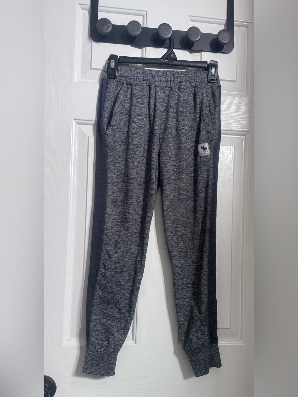abercrombie kids Gray Heather Jogger Sweatpants